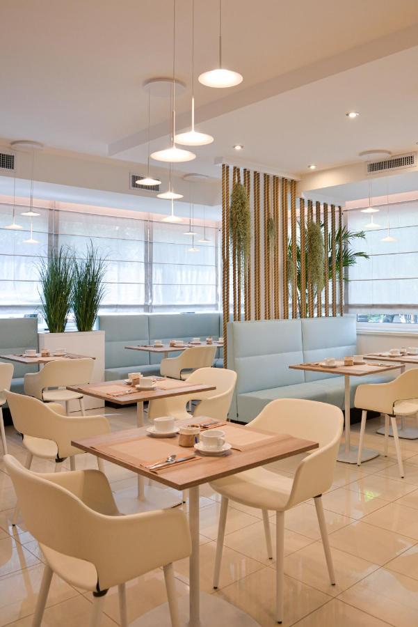 Hotel Renania Bibione Exterior foto